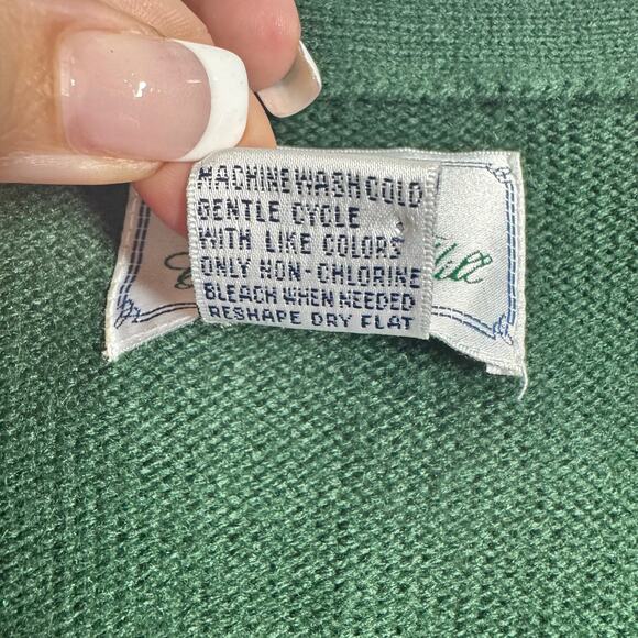 Chandler Hill Sweater Women L Green Red Argyle Gold Button Up Preppy Old Money - Picture 6 of 7